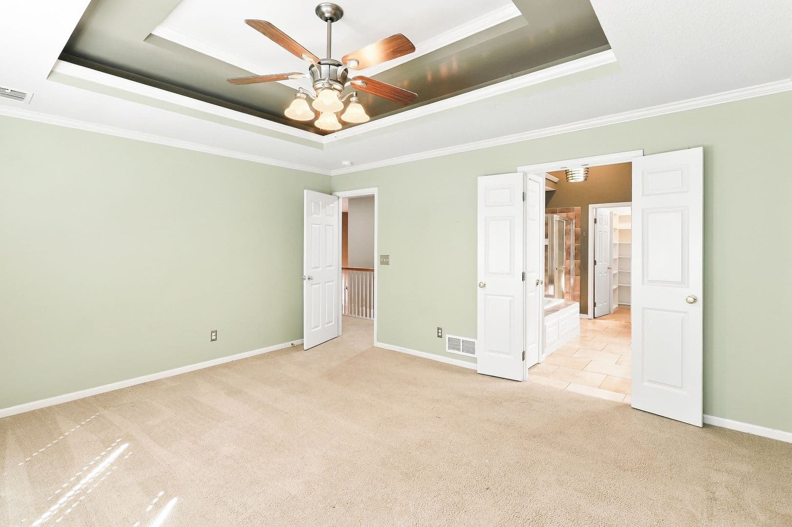 Kansas City House: 6320 N Nevada Ave