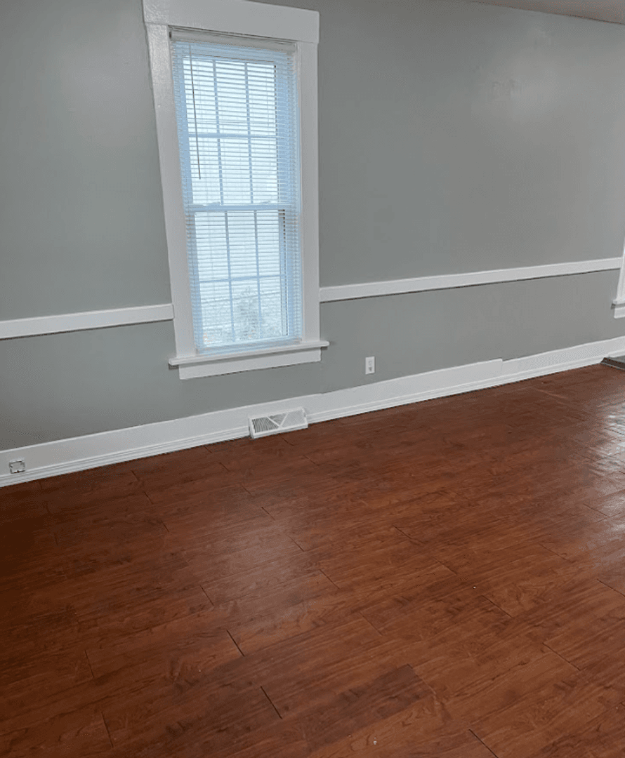 Topeka House: 1021 SW Woodward Ave
