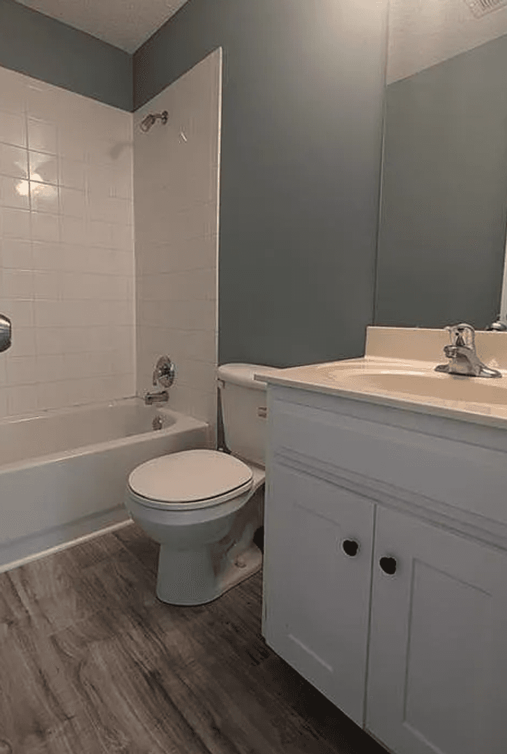 Kansas City House: 3227 Park Ave