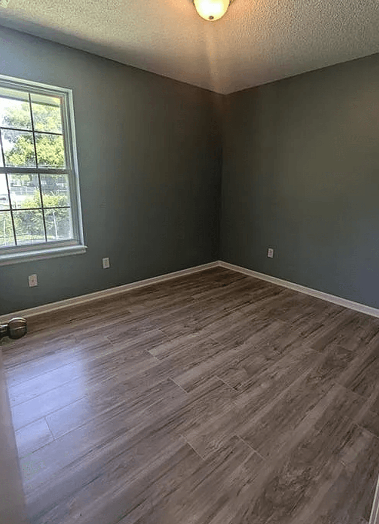Kansas City House: 3227 Park Ave
