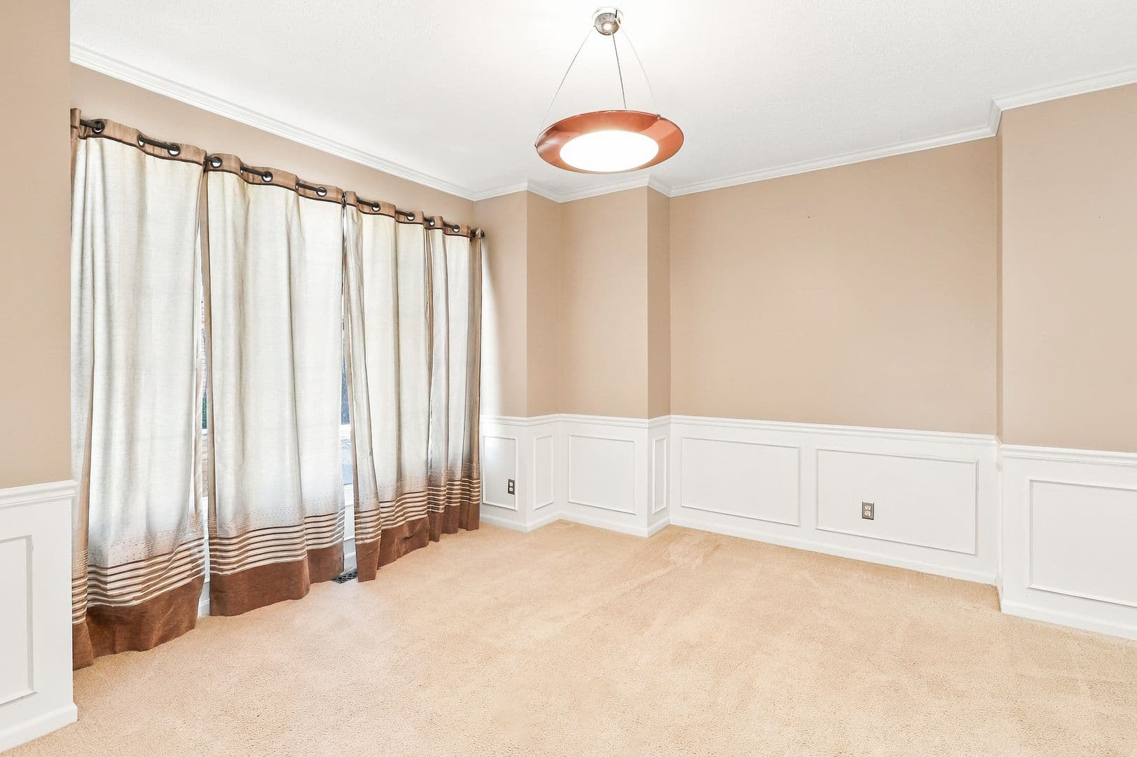 Kansas City House: 6320 N Nevada Ave