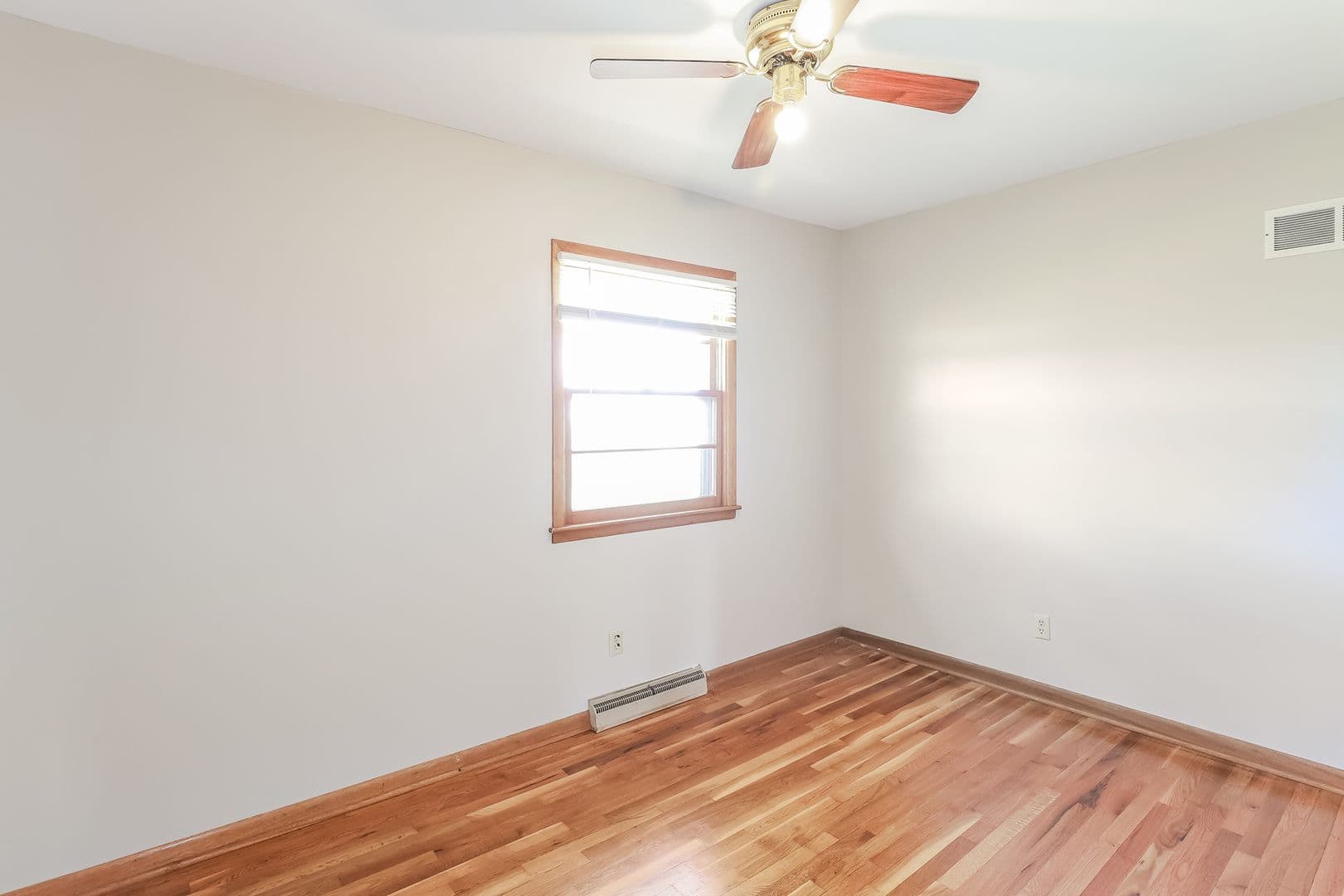 Topeka House: 3445 SE 45th Street