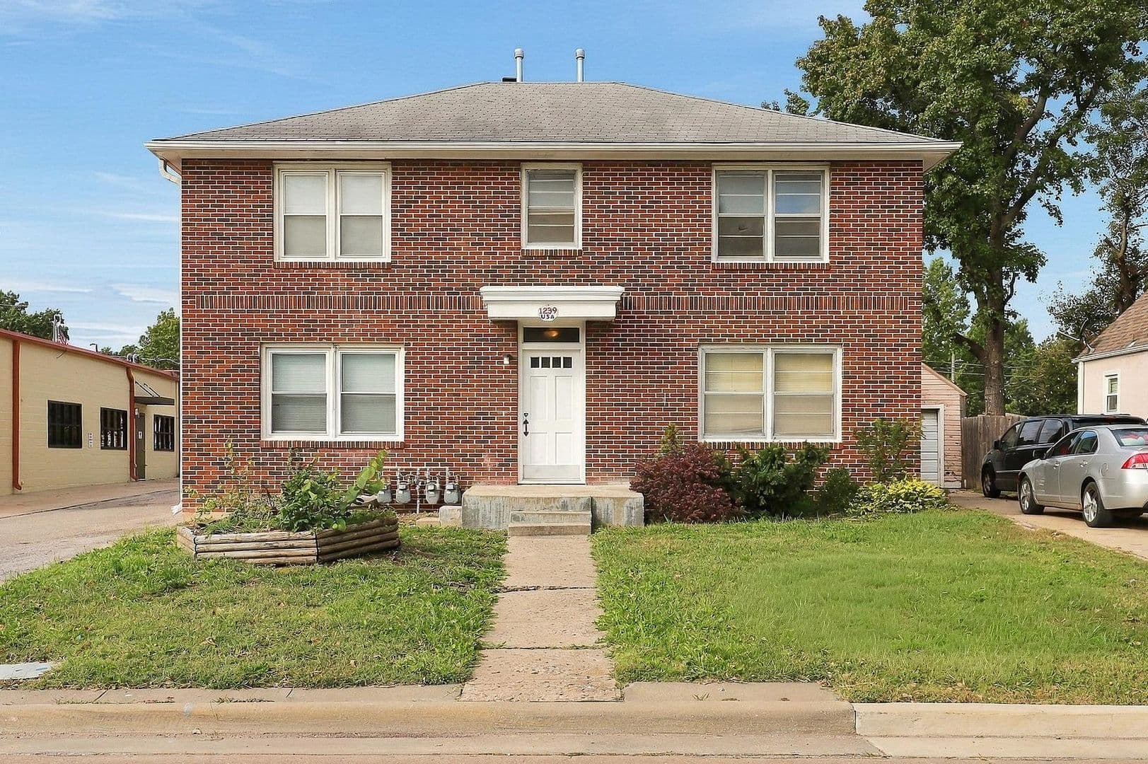 Topeka Apartment: 1239 SW Oakley Ave., Apt #2