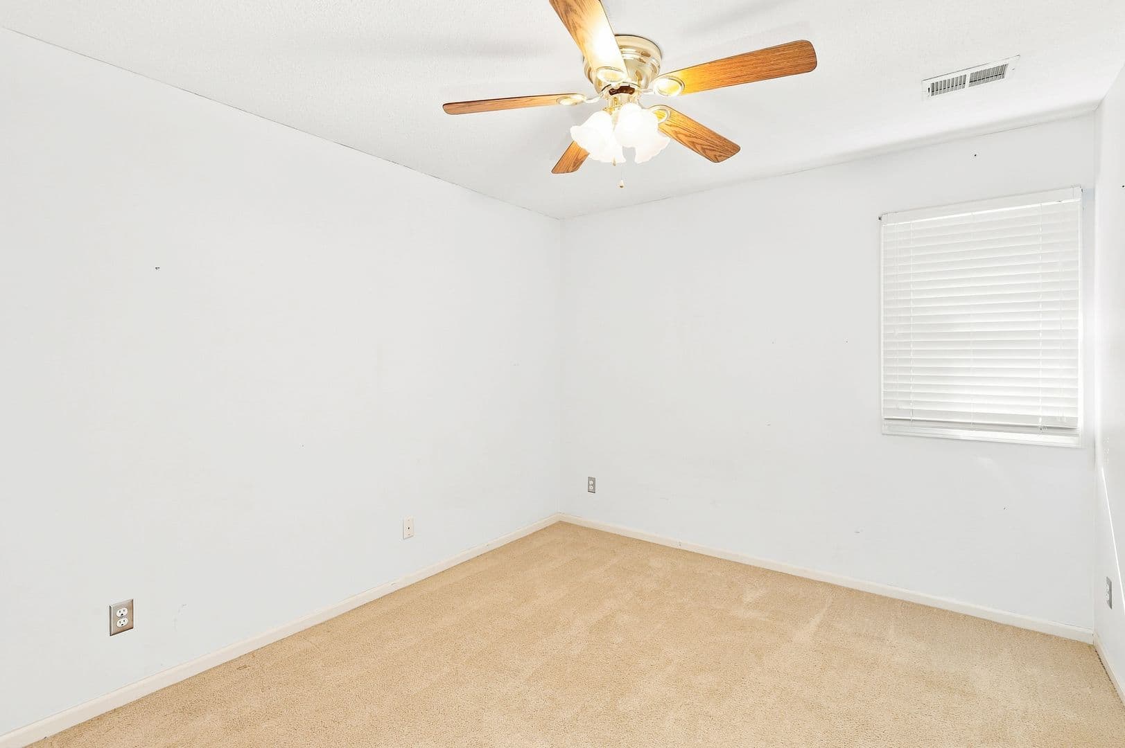 Kansas City House: 6320 N Nevada Ave