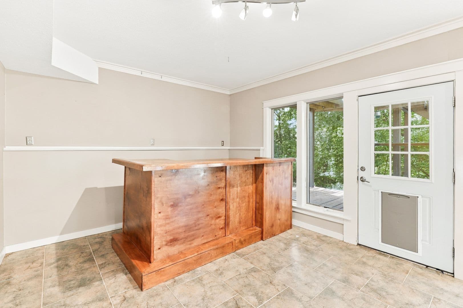 Kansas City House: 6320 N Nevada Ave