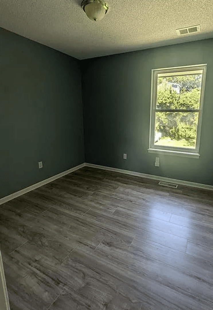 Kansas City House: 3227 Park Ave