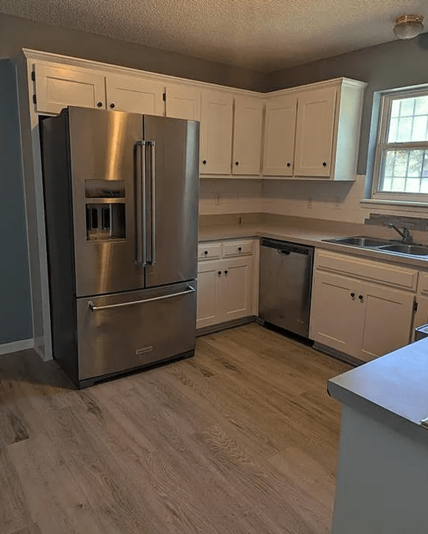 Kansas City House: 3227 Park Ave