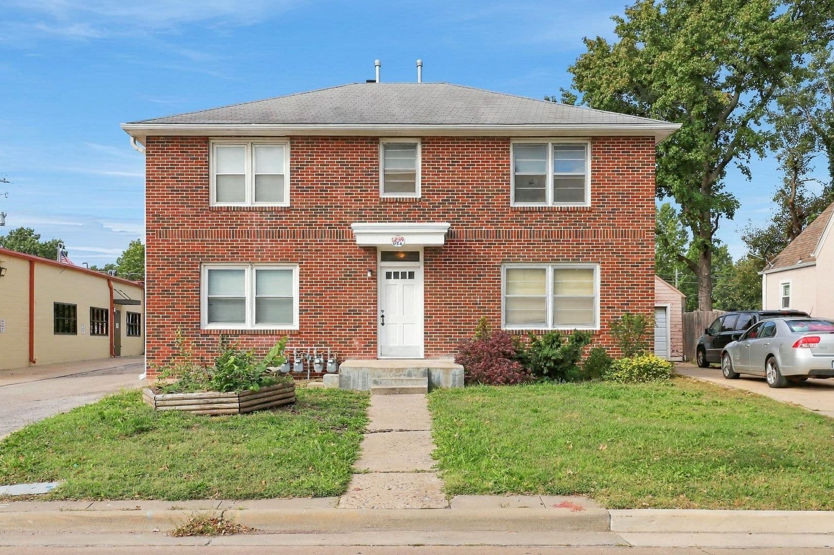 Topeka Apartment: 1239 SW Oakley Ave., Apt #3