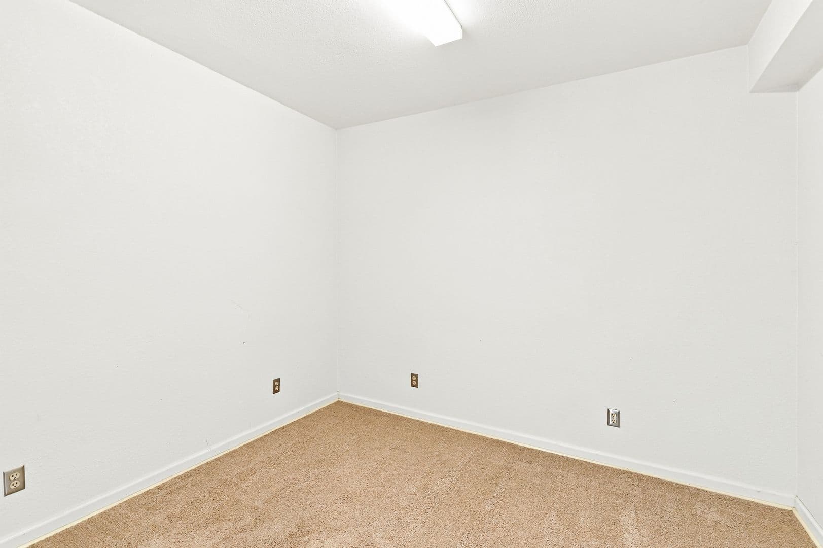 Kansas City House: 6320 N Nevada Ave