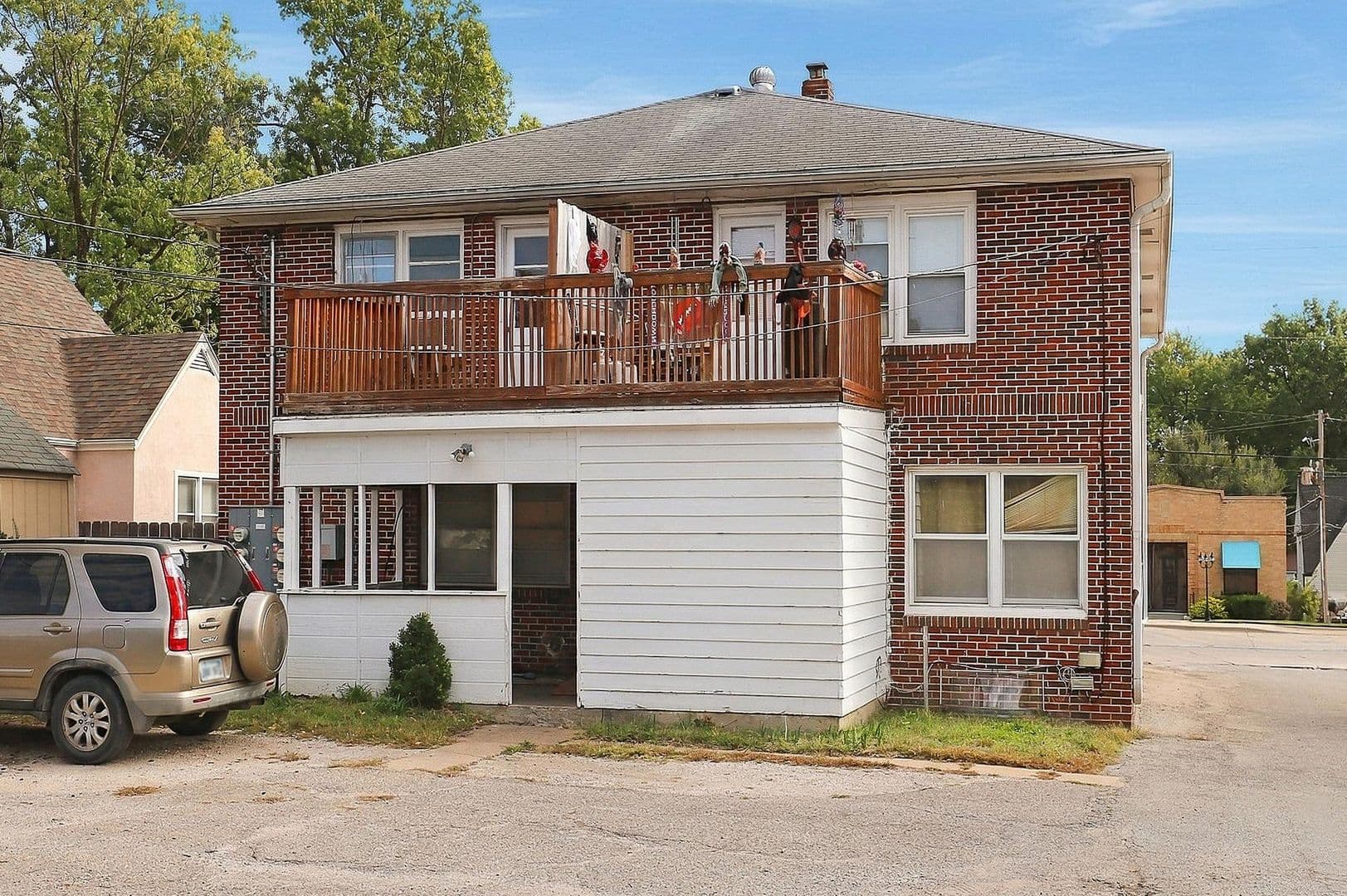 Topeka Apartment: 1239 SW Oakley Ave., Apt #2