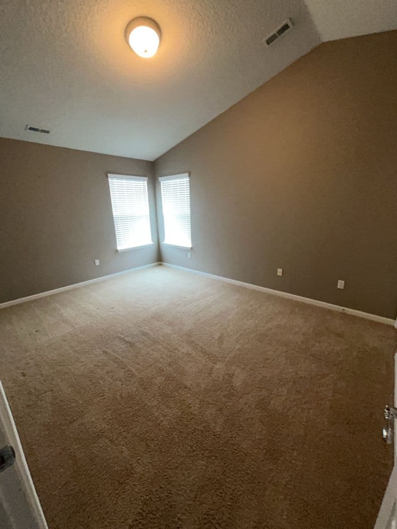 Albuquerque House: 10115 Avenida Vista Cerros NW