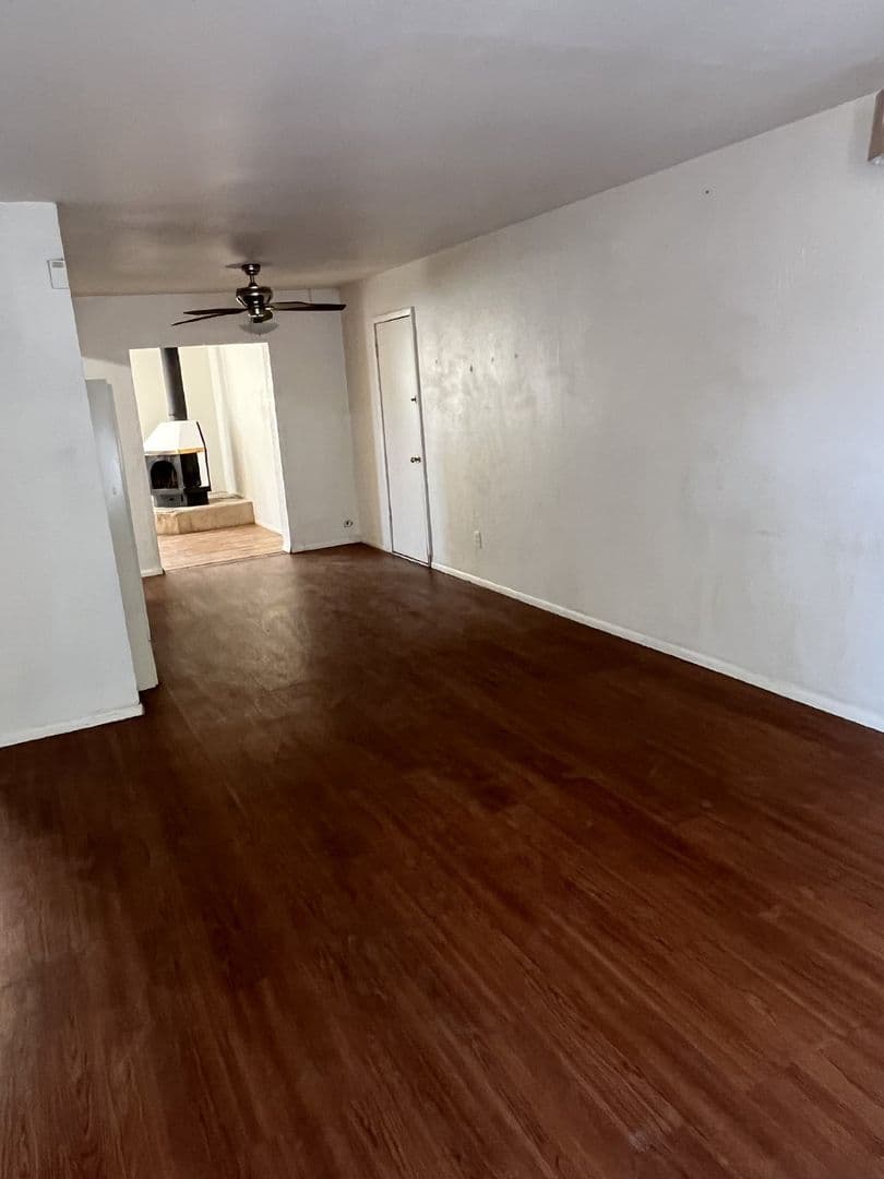 Albuquerque House: 10508 Love Ave NE