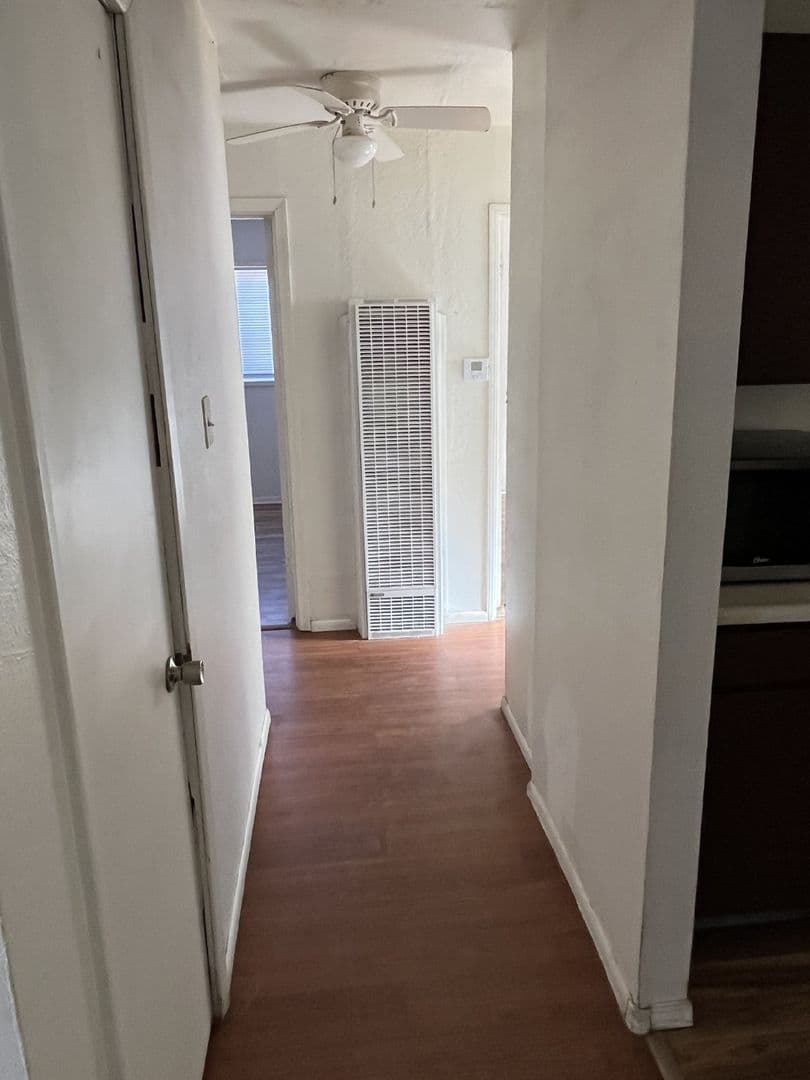 Albuquerque House: 10508 Love Ave NE