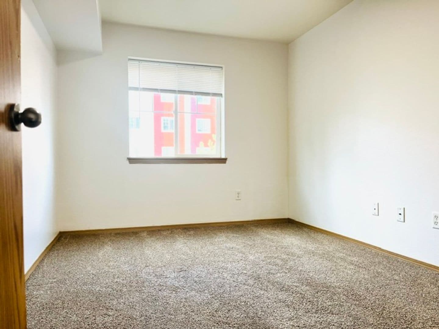 Bellingham Apartment: 4370-4380 Tull Road