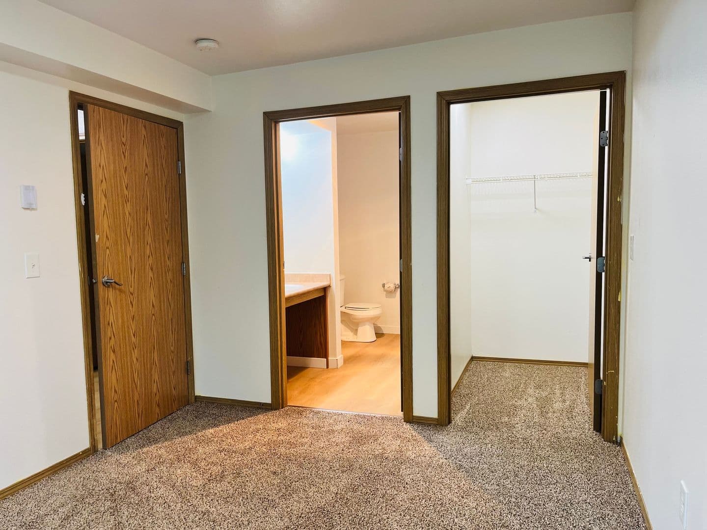Bellingham Apartment: 4370-4380 Tull Road