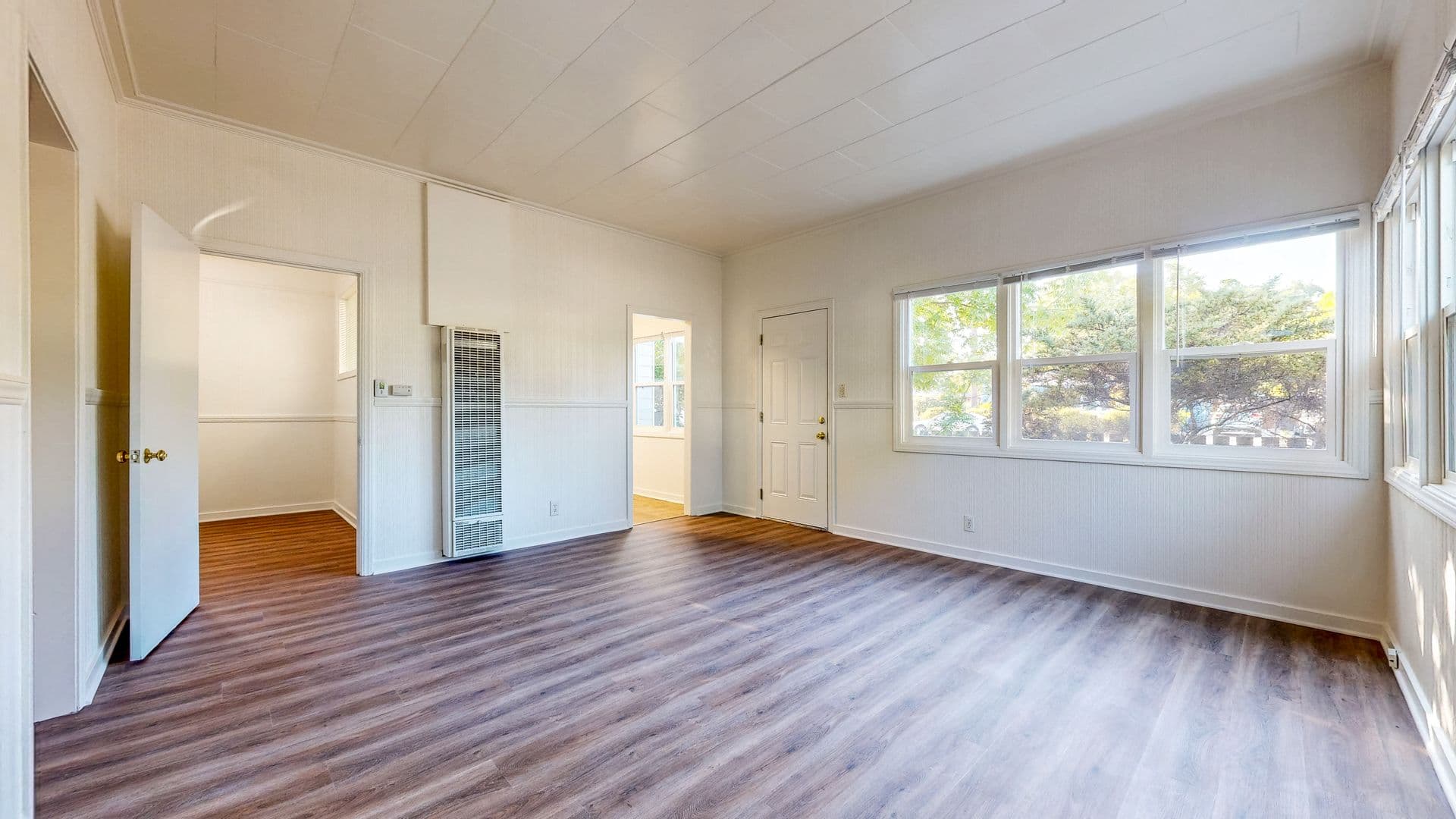 Santa Rosa Apartment: 1428-1430 Sonoma Avenue