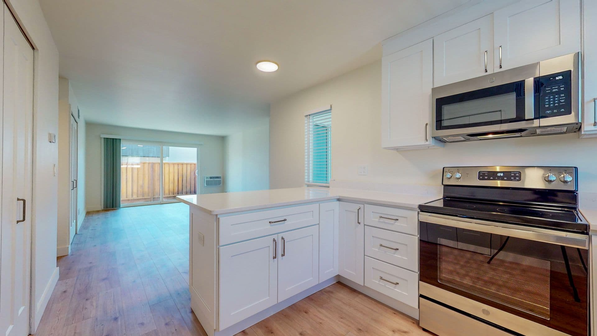 Rohnert Park Apartment: 7359 Boris Court