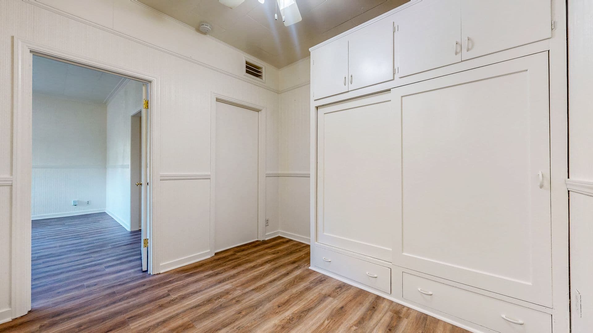 Santa Rosa Apartment: 1428-1430 Sonoma Avenue