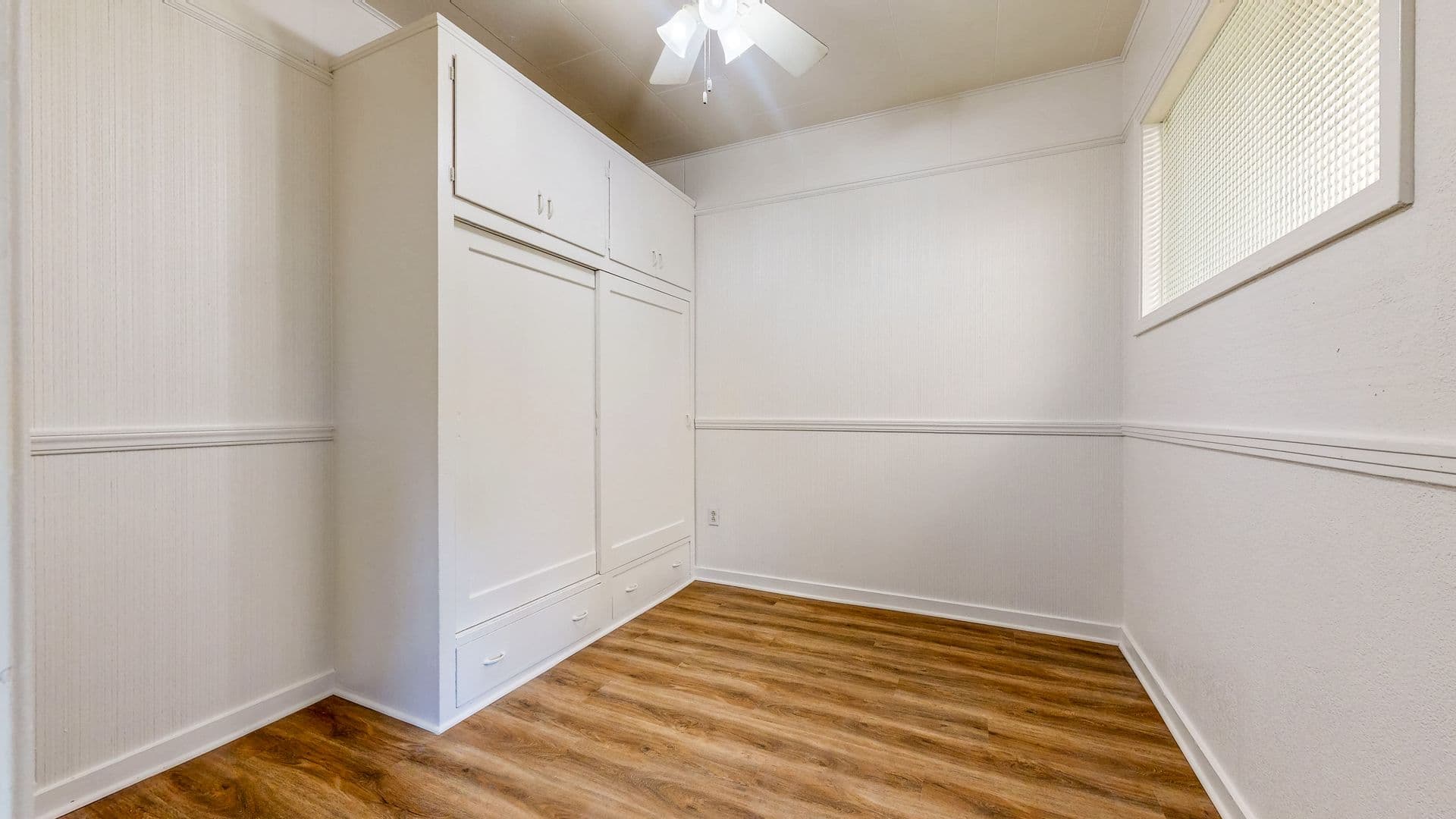 Santa Rosa Apartment: 1428-1430 Sonoma Avenue