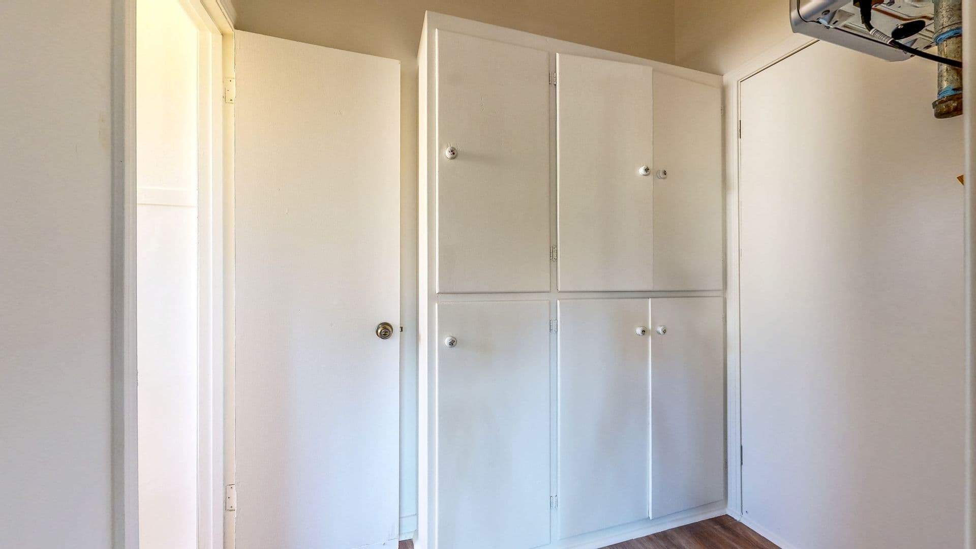 Santa Rosa Apartment: 1428-1430 Sonoma Avenue