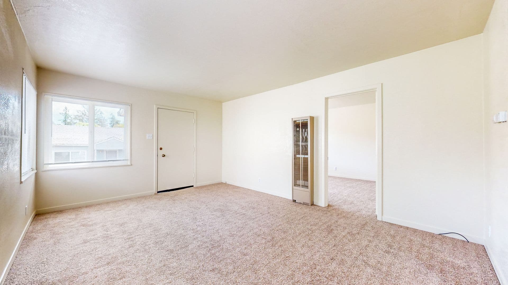 Santa Rosa Apartment: 4940-4942 Sonoma Highway
