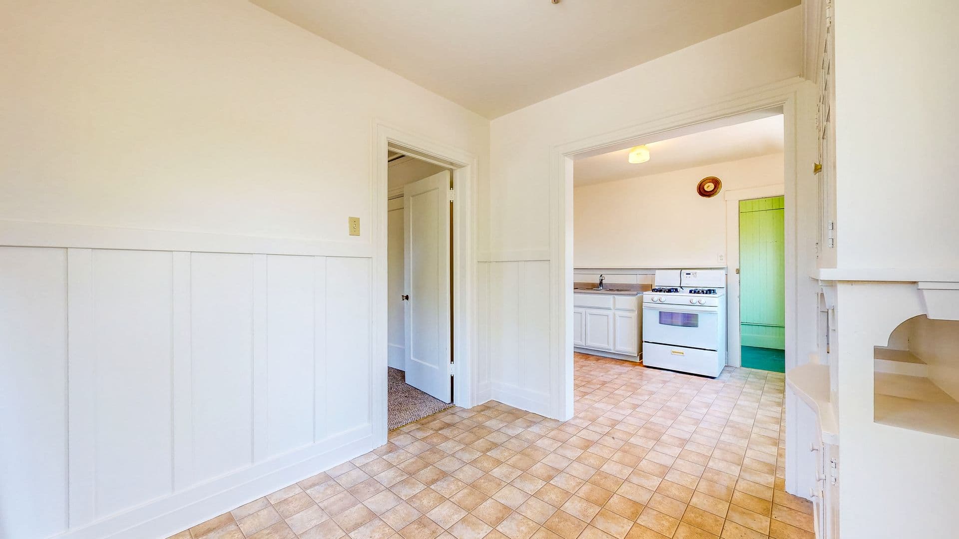 Santa Rosa Apartment: 537-541 Humboldt Street
