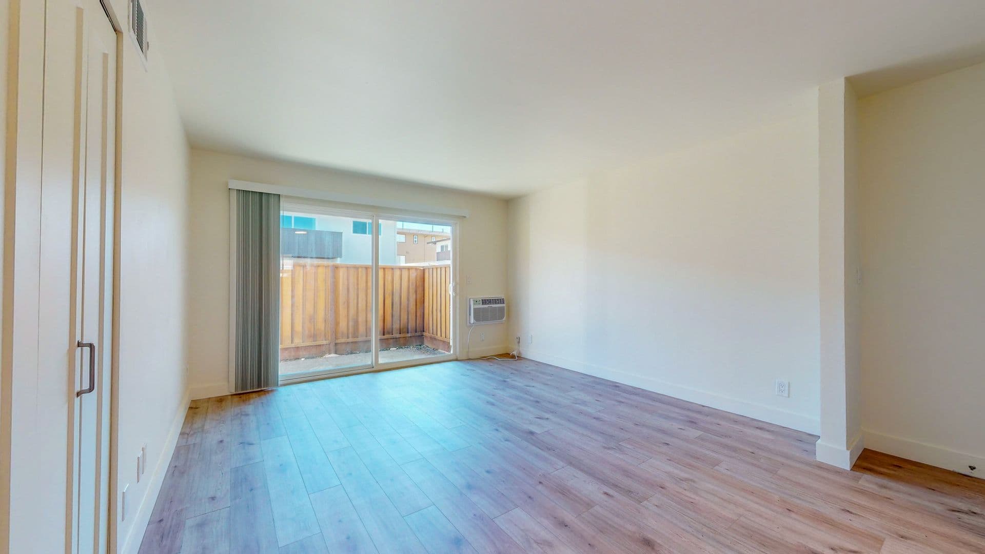 Rohnert Park Apartment: 7359 Boris Court