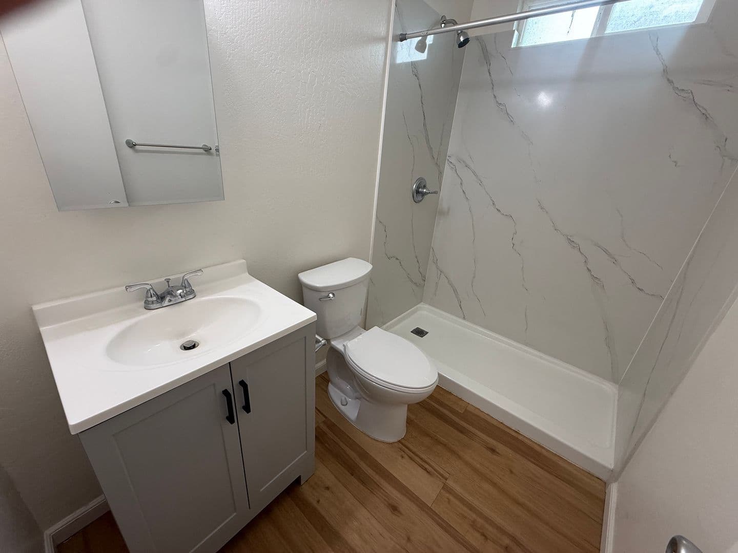 Gilroy Apartment: 8001 Church Street