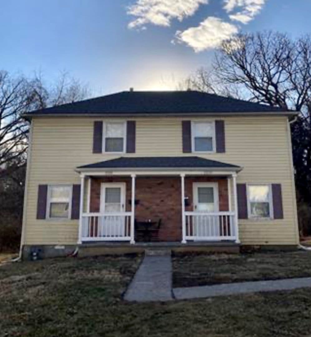 Kansas City House: 9549 Harrison St