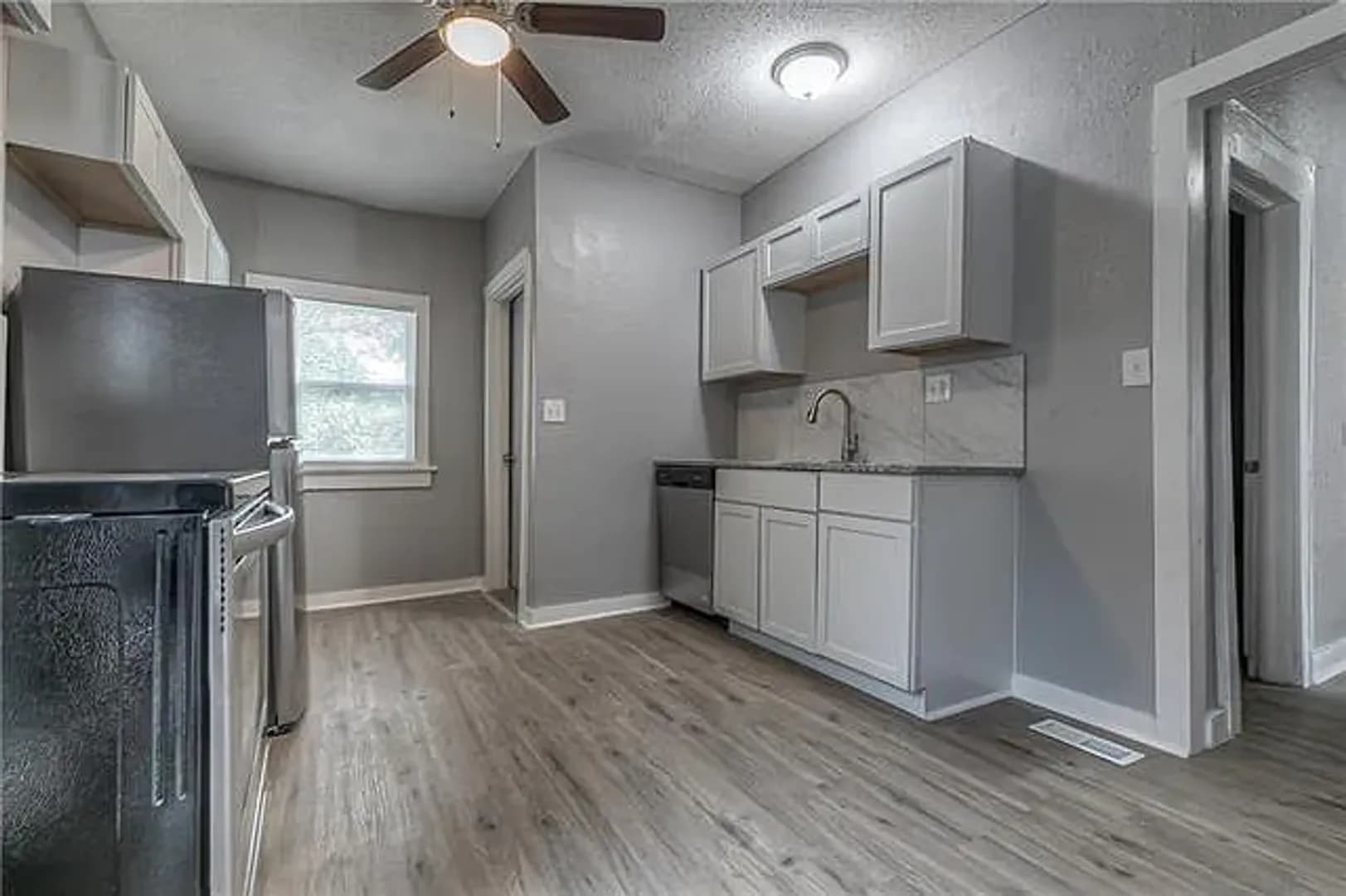 Kansas City House: 5823 Prospect Ave