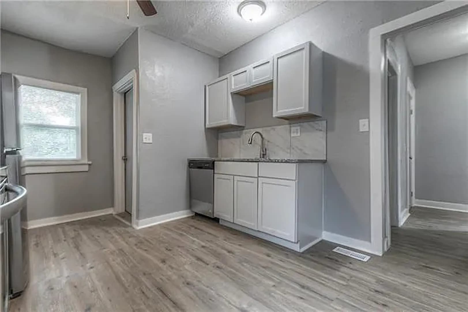 Kansas City House: 5823 Prospect Ave
