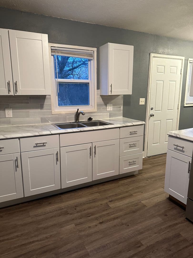 Kansas City House: 9549 Harrison St