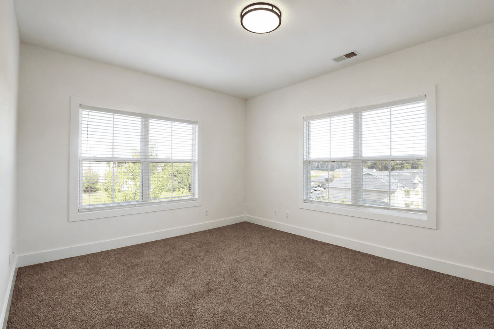 Cookeville Apartment: 1445 W Broad St