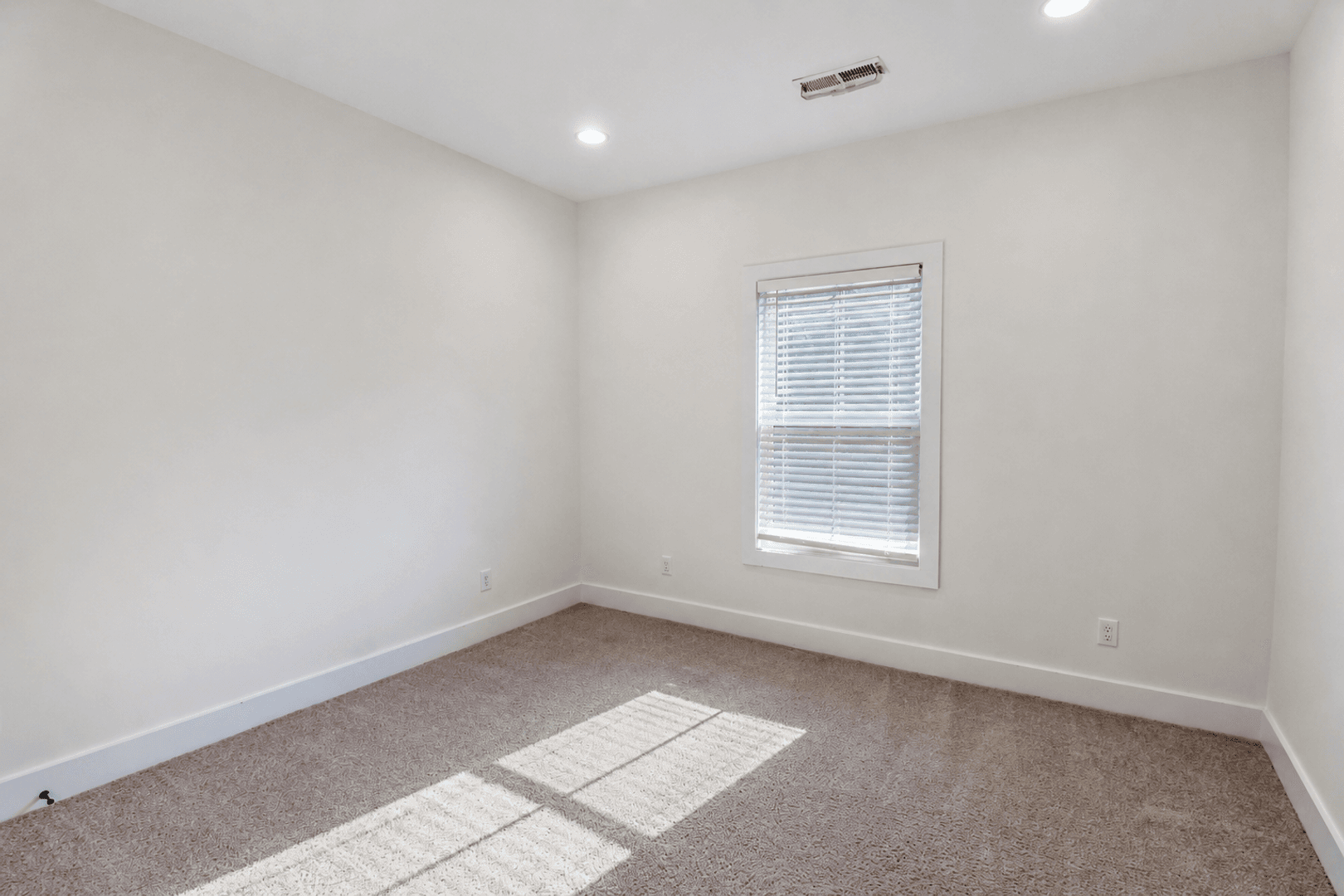 Cookeville House: 511 Creekview Lane