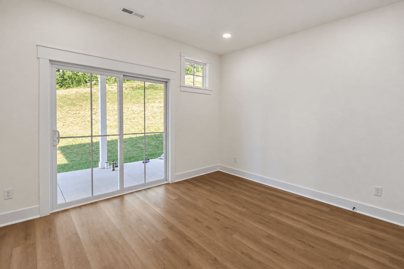 Cookeville House: 1382 Belfair St