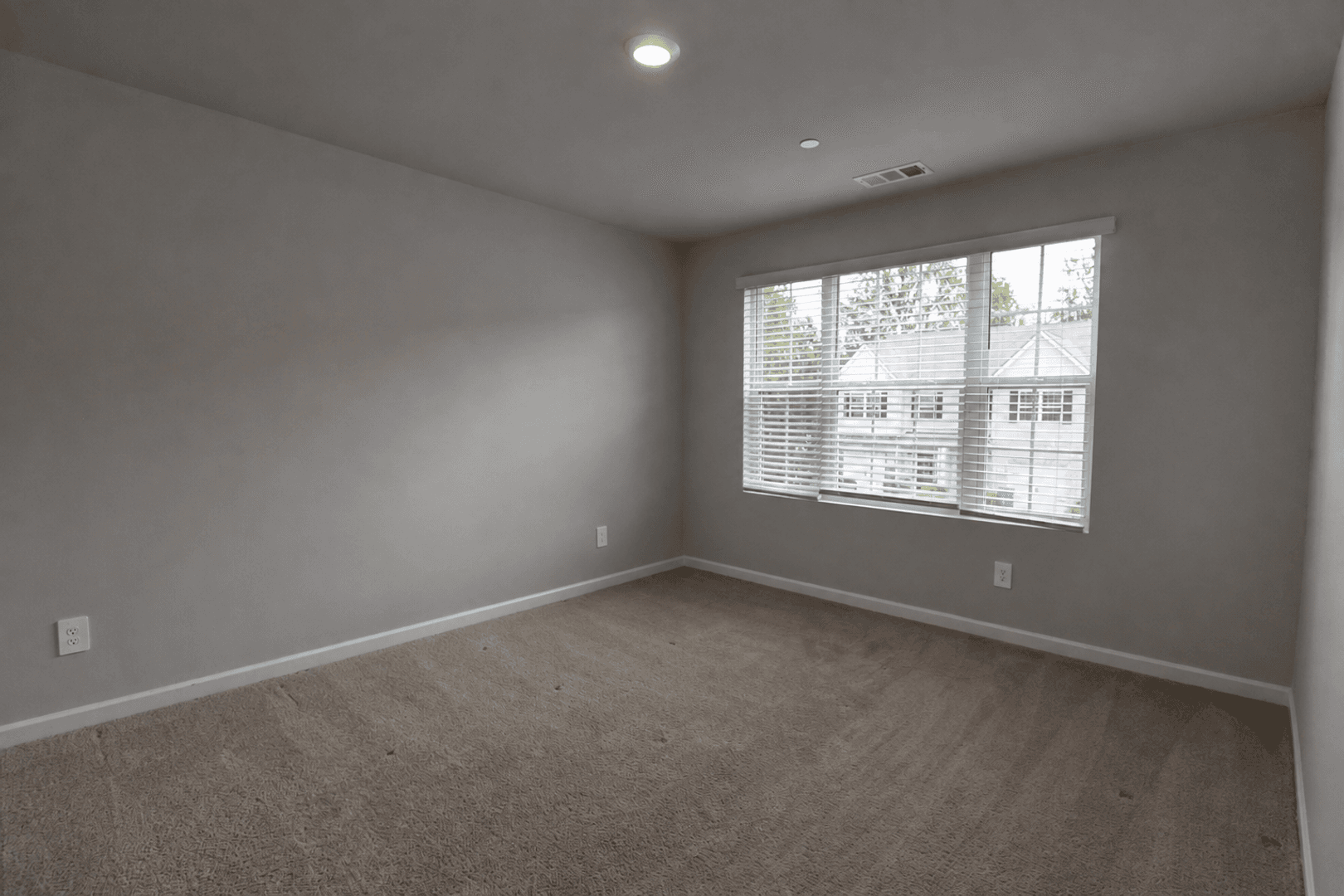 Baxter House: 212 Dale Mires Ln