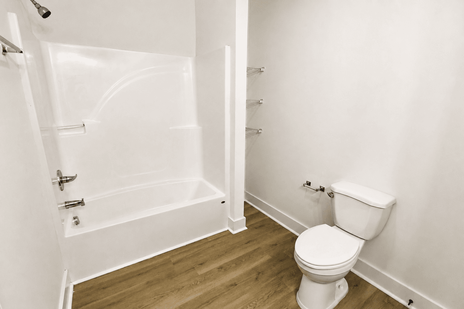 Cookeville Apartment: 1445 W Broad St
