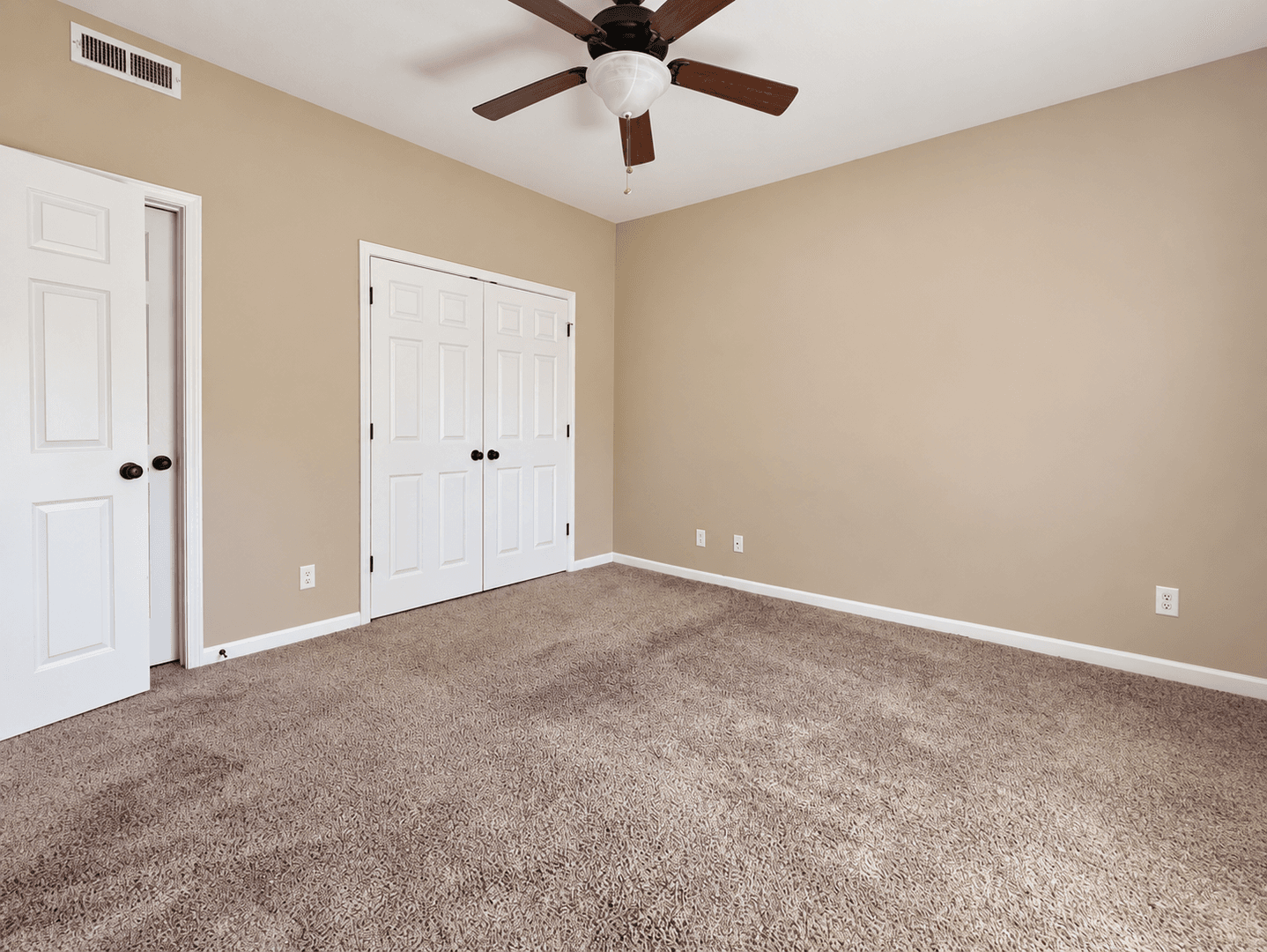 Cookeville Apartment: 1010 E 10th St