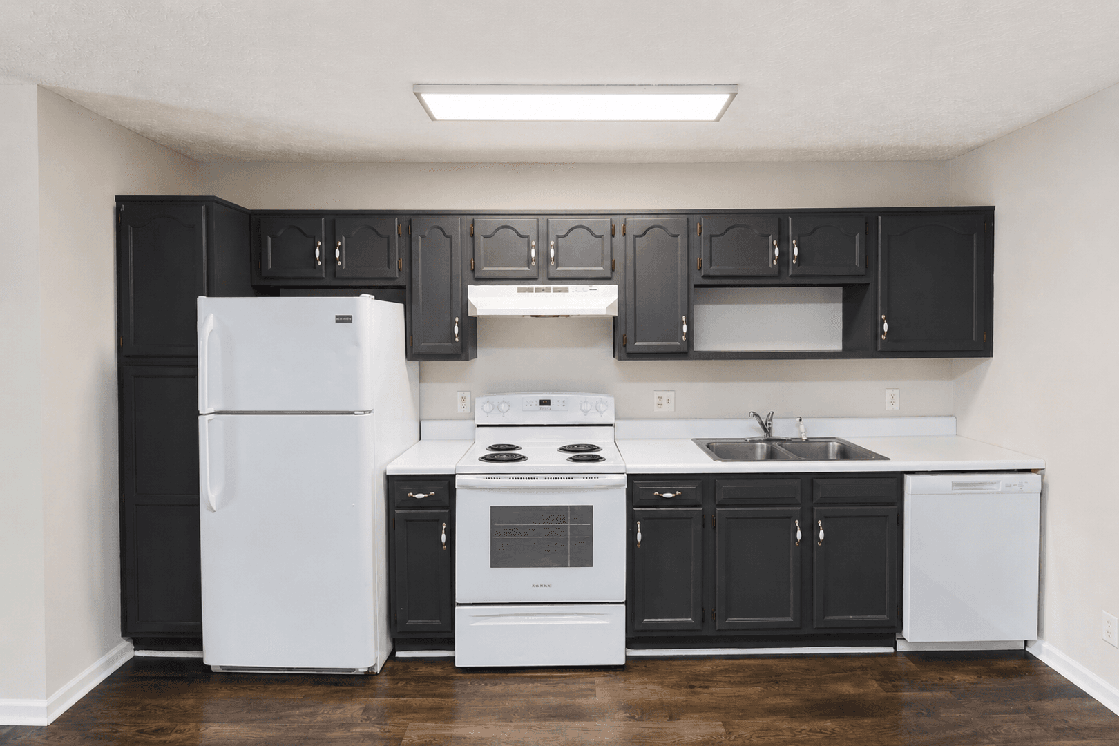 Cookeville Apartment: 1979 N Dixie Ave