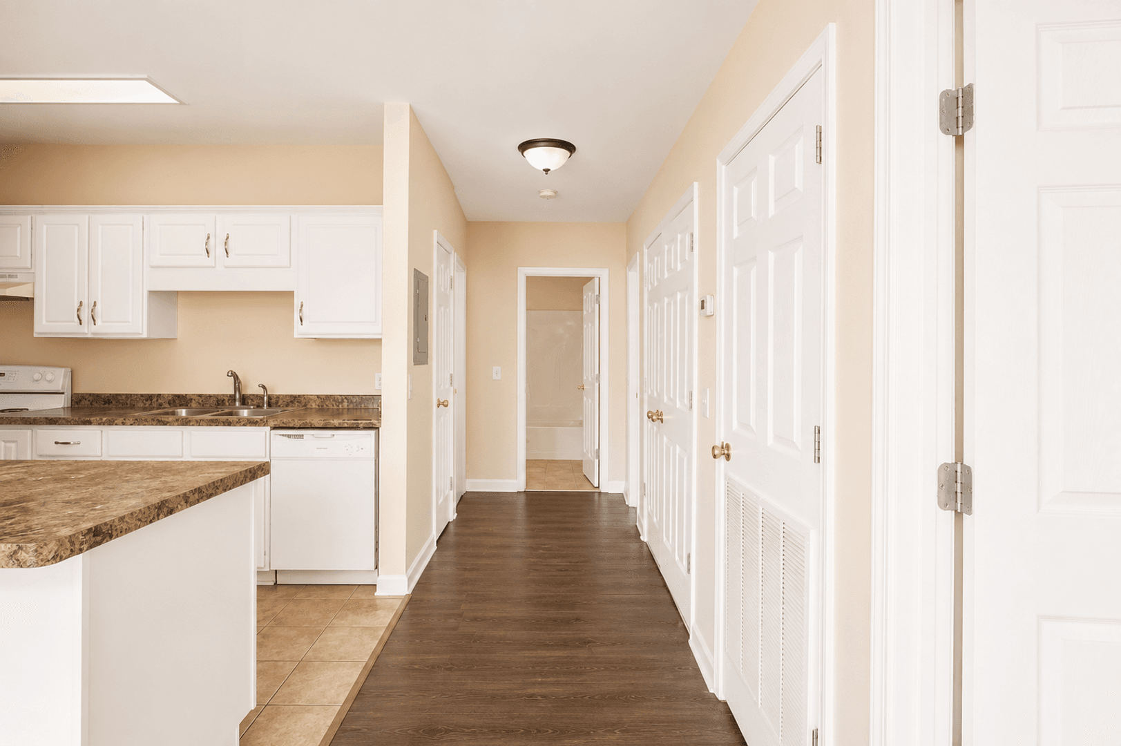 Cookeville Apartment: 2014 N Willow Ave