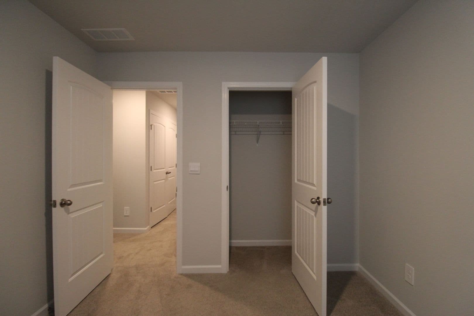 Baxter House: 212 Dale Mires Ln