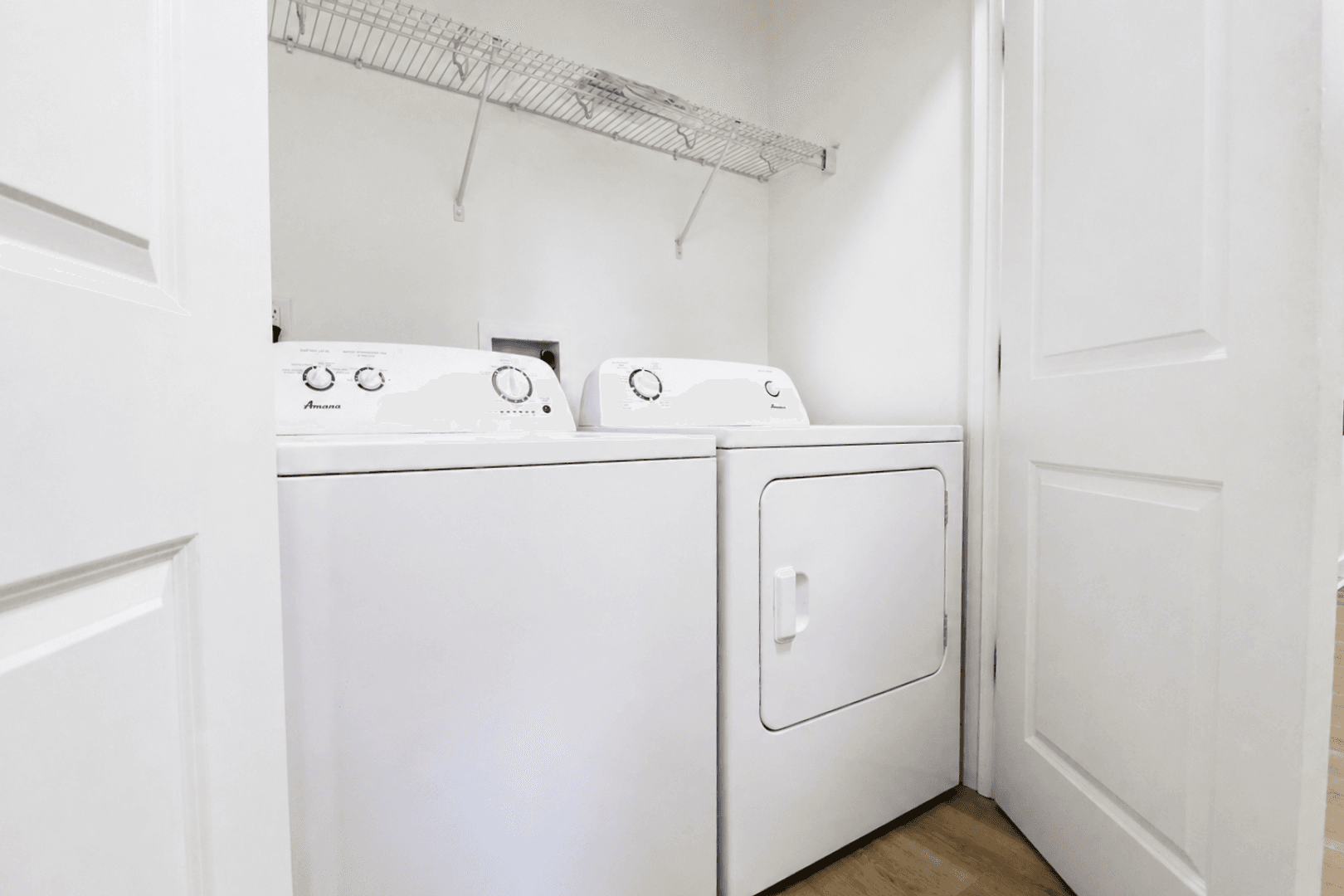 Cookeville Apartment: 1445 W Broad St