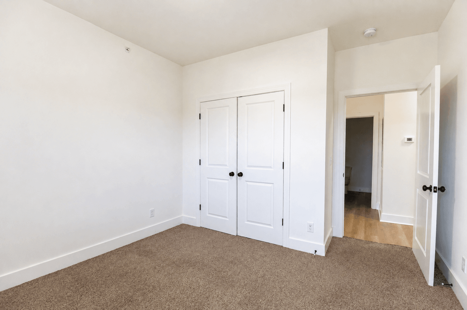 Cookeville Apartment: 1445 W Broad St