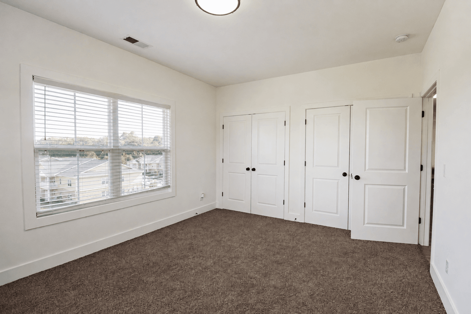 Cookeville Apartment: 1445 W Broad St