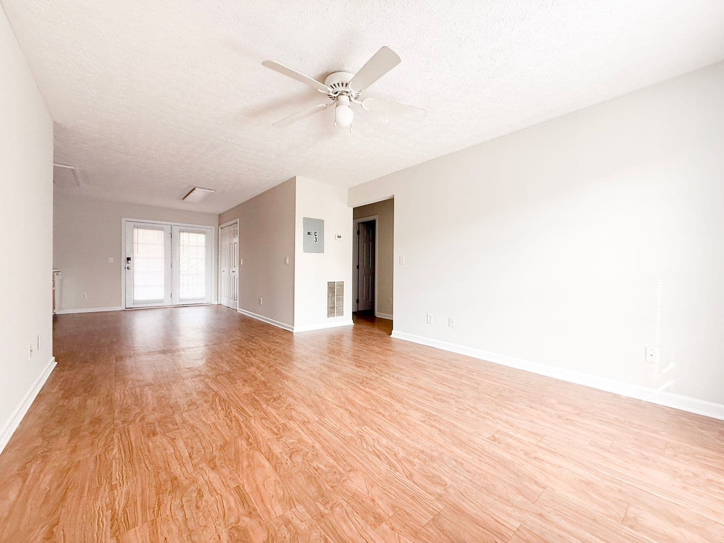 Cookeville Apartment: 1979 N Dixie Ave