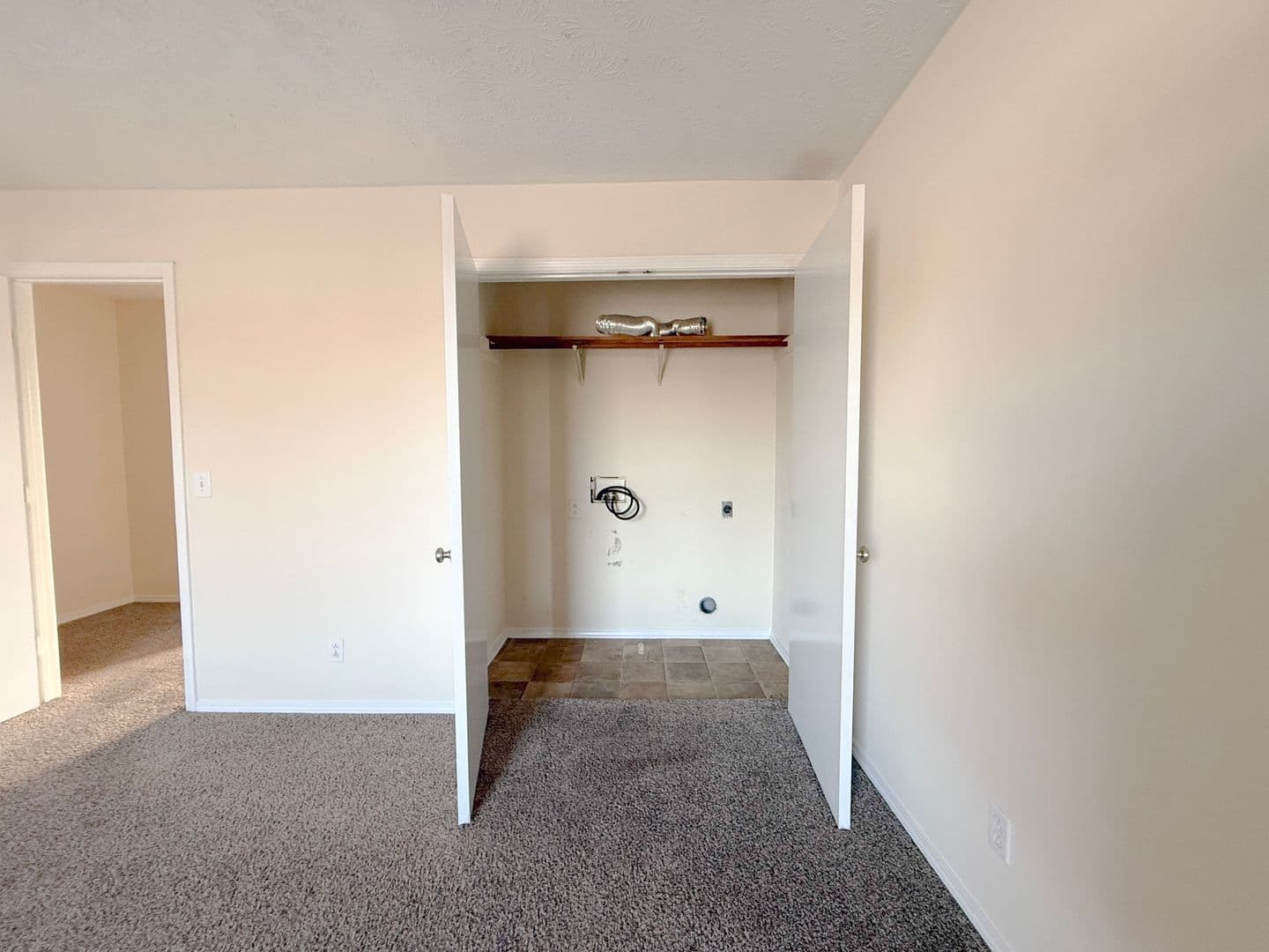 Cookeville Apartment: 640 W Stevens St