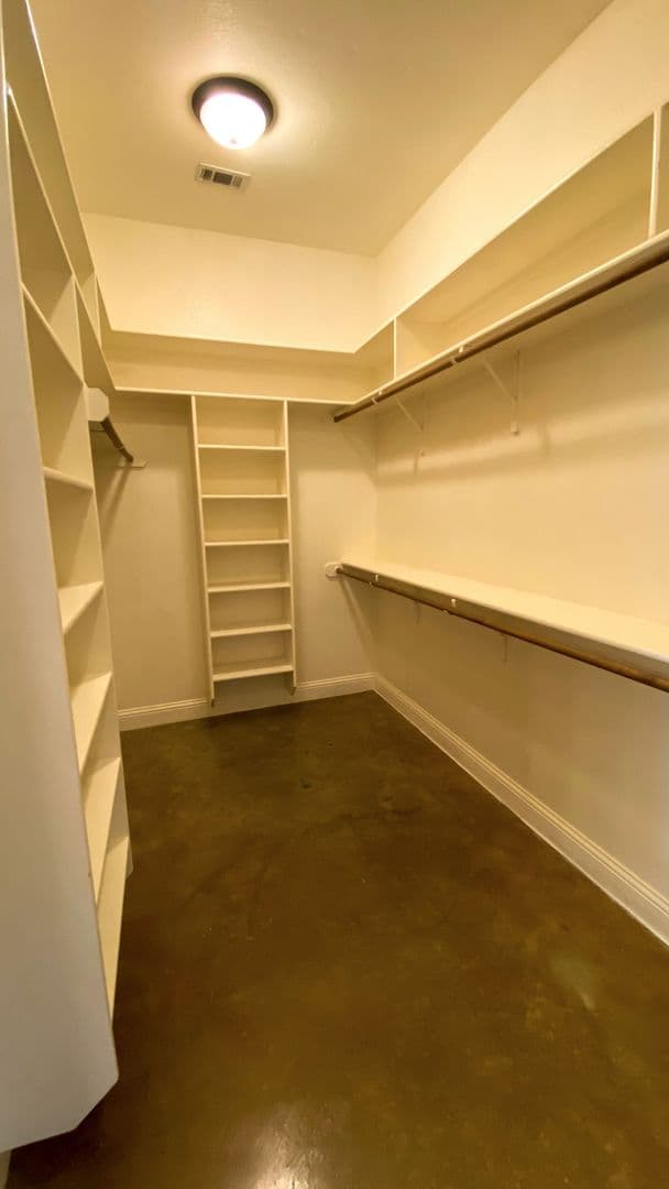 Robinson Apartment: 3132 Stallion Drive