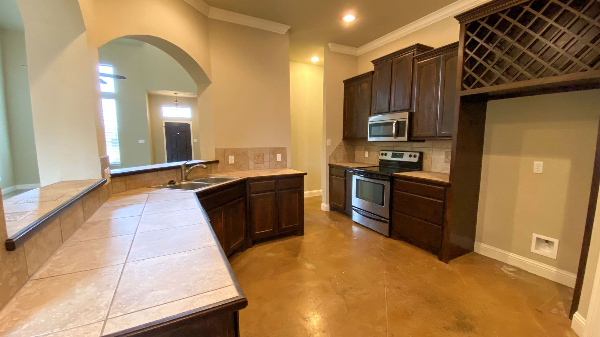 Robinson Apartment: 3132 Stallion Drive