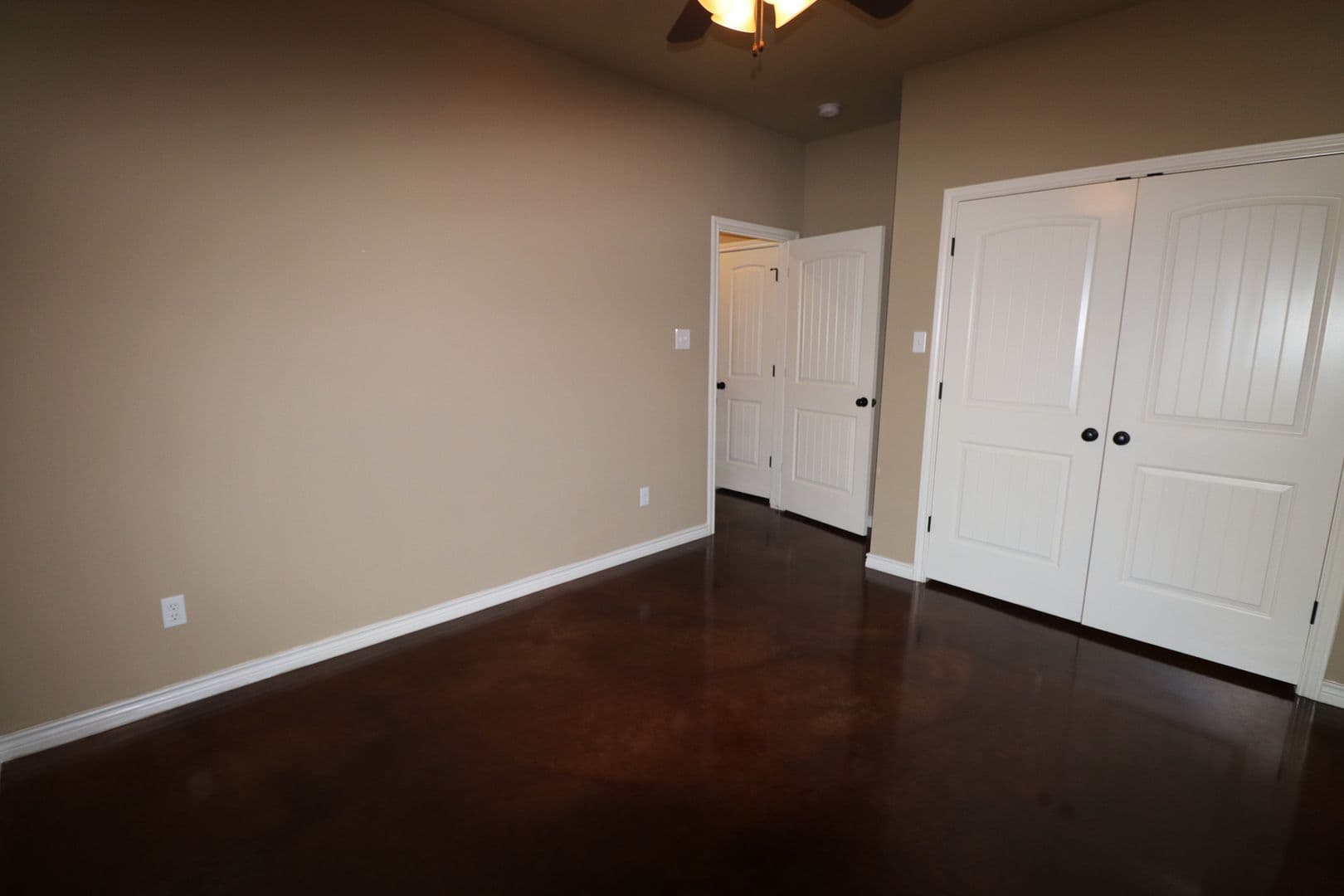 Robinson House: 3116 Silver Saddle Drive
