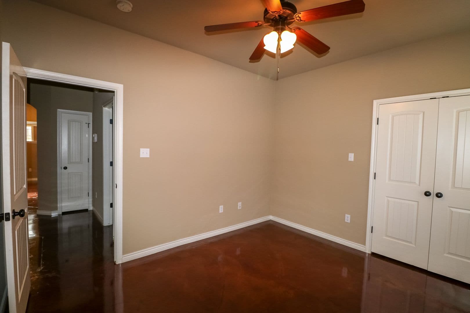 Robinson House: 3001 Stallion Drive